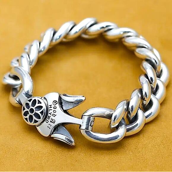 Stainless Steel Cuban Chain Link Bracelet - Picture 2 of 15